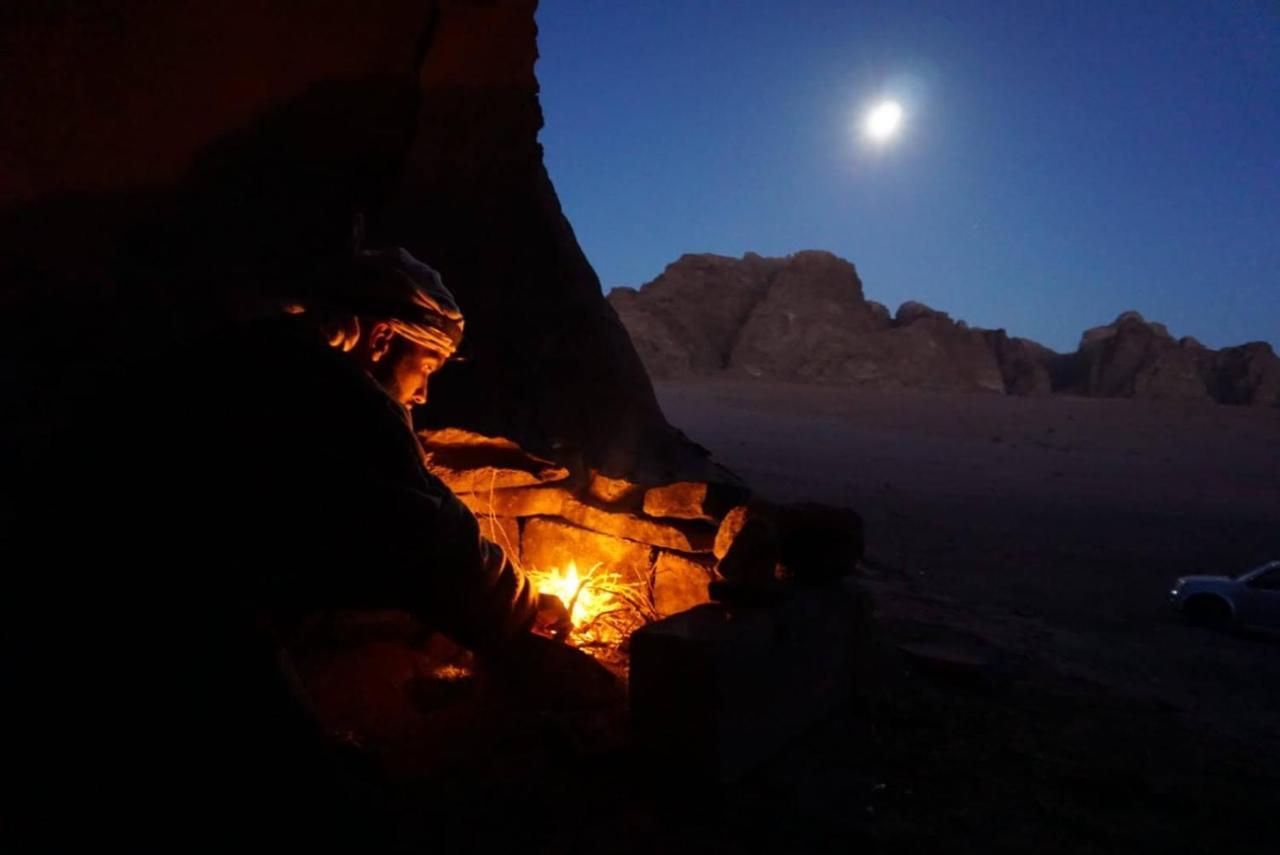 Wadi Rum Cave Camping Extérieur photo
