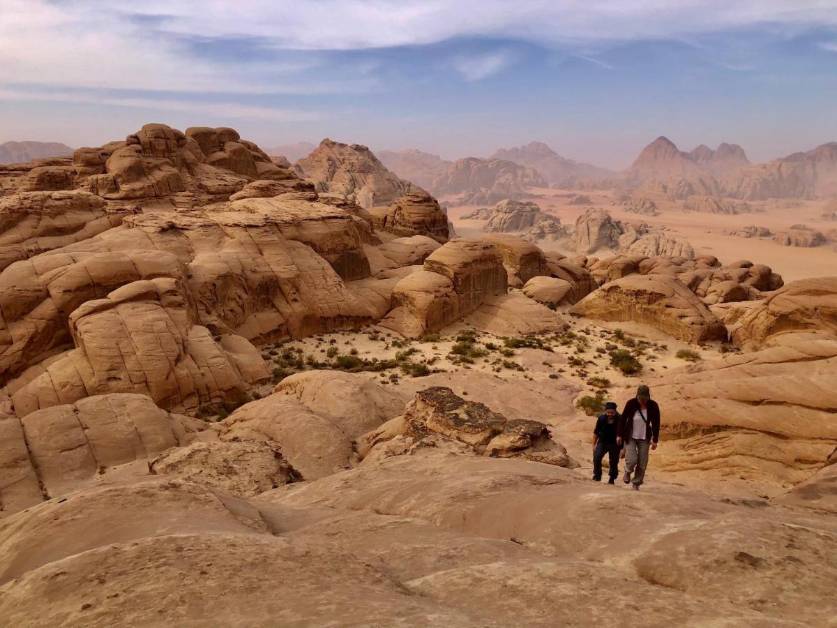 Wadi Rum Cave Camping Extérieur photo